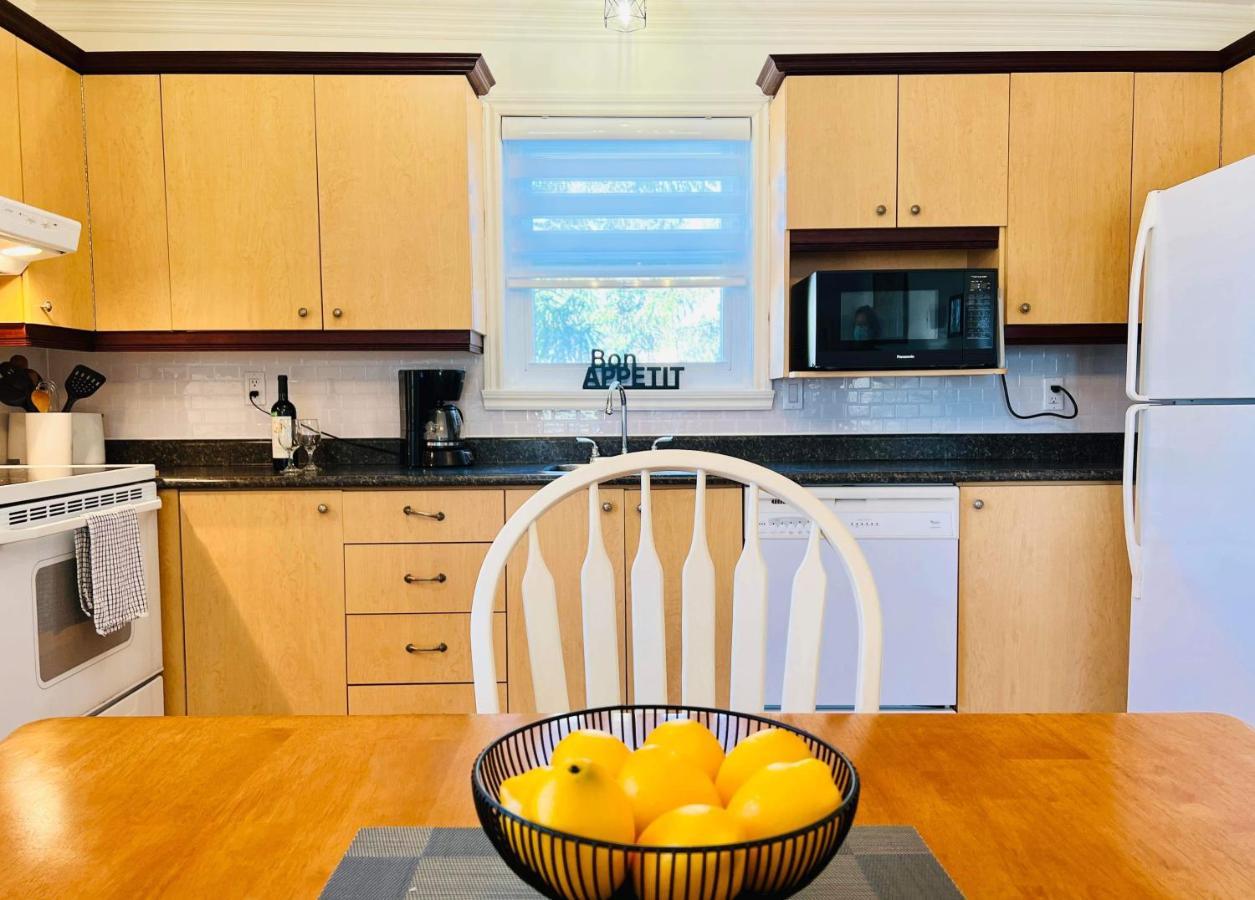 Superbe Condo Plage-Memphremagog Kültér fotó